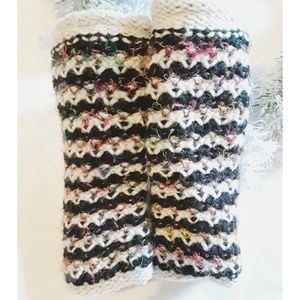 Multicolor Knit Fingerless Gloves